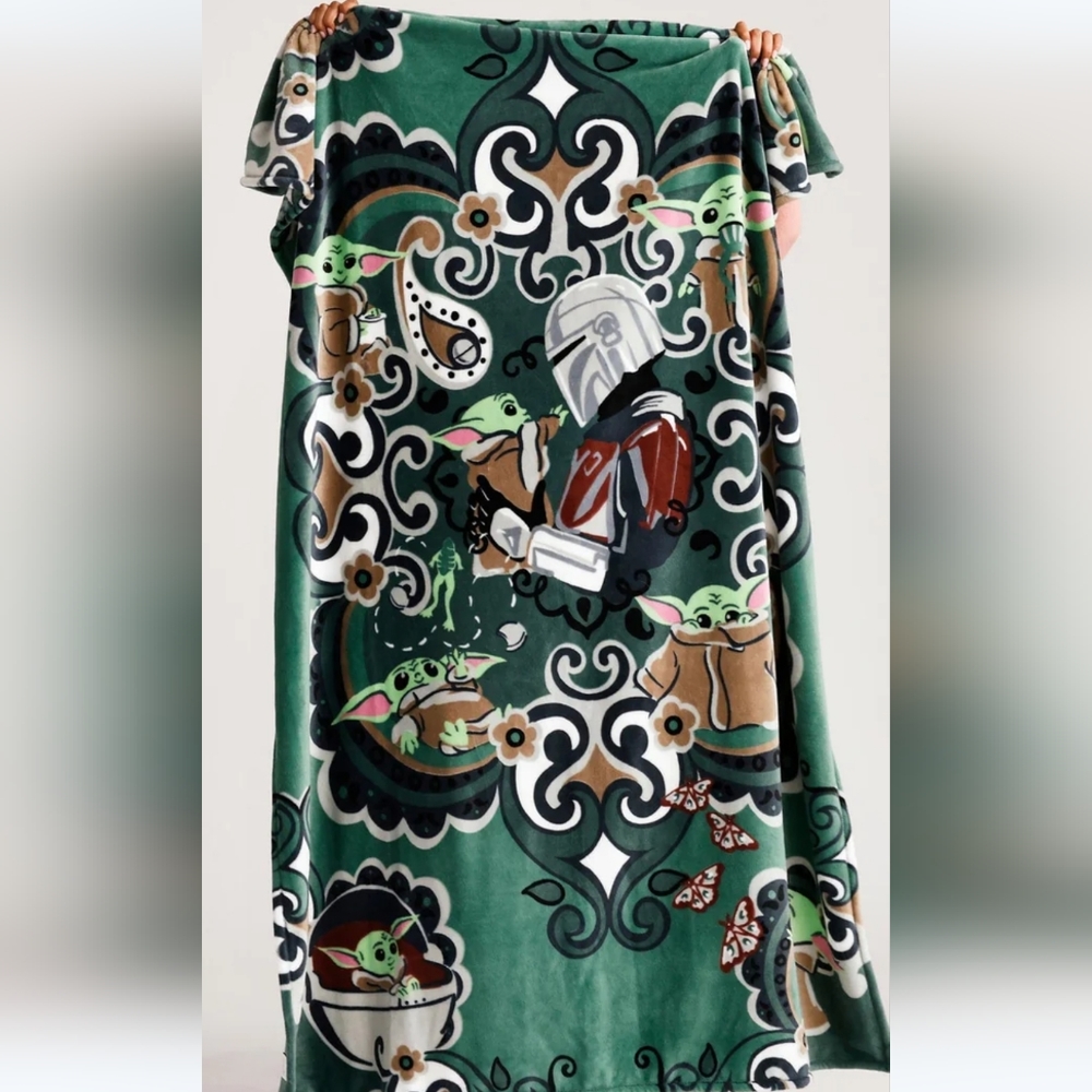 HTF! Vera Bradley Star Wars Mandalorian Blanket-NWT